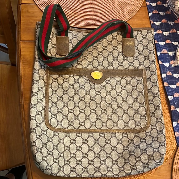 Gucci Handbags - Gucci Plus Tote